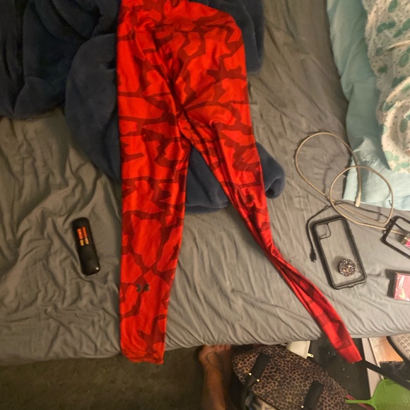 Under armor leggings / small - Picture 2 of 2